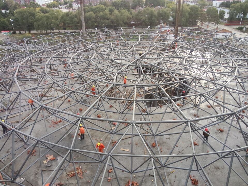 云南全民健身中心网架